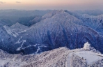 龙头山雪韵