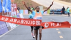 2023中国—东盟马拉松在广西防城港开跑