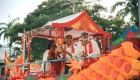 毛里求斯举行2024“欢乐春节”花车巡游活动