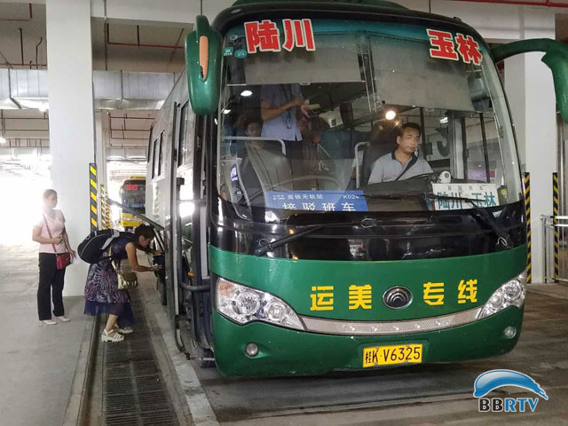 广西10县今天开通高铁无轨站 实现成网运营
