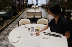 Shanghai catering business ready to welcome dine-in customer