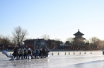 北京什刹海传统冰雪项目嘉年华活动举办