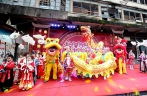 广西融安：民俗舞龙舞狮迎新年