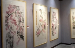 中国“洋紫荆之都”办画展 展现“粉色浪漫”