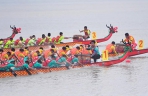 2024年中国—东盟国际龙舟公开赛在广西藤县举行