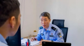 民警姜经纬，你是“老演员”了